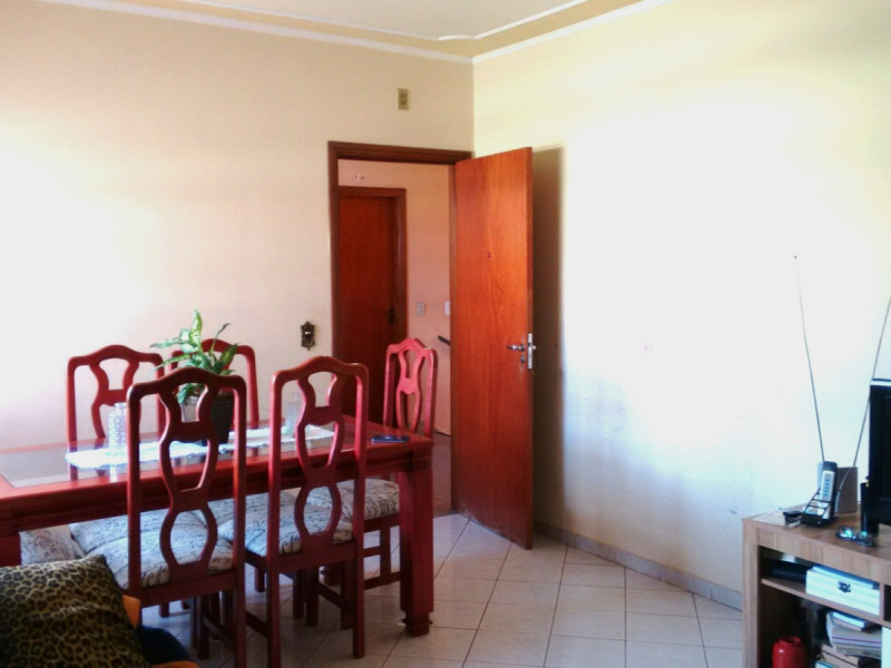 imóvel com 52m² - Tiradentes - Campo Grande