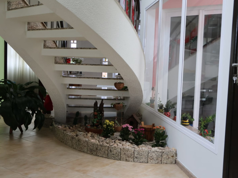 imóvel com 280m² - Armacao do Pântano do Sul - Florianópolis
