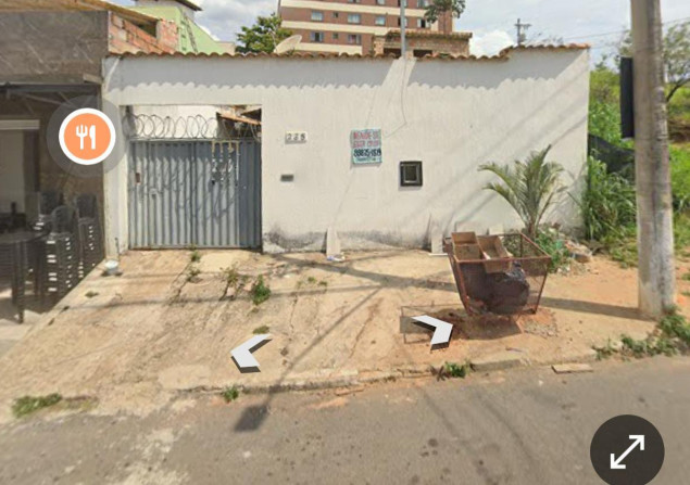 imóvel com 200m²