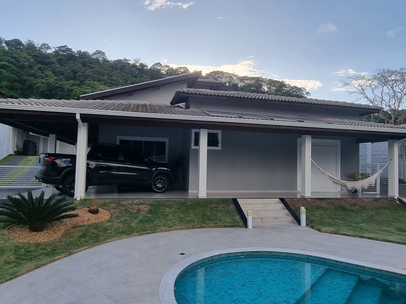 imóvel com 320m² - Jardim das Paineiras - São João da Boa Vista