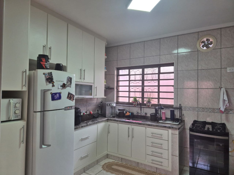 imóvel com 164m² - Parque Laranjeiras - Araraquara
