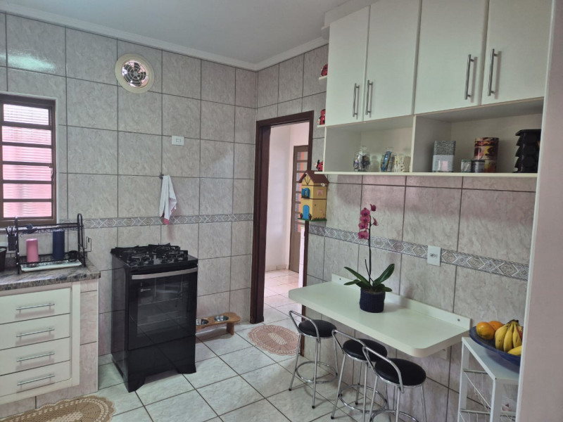 imóvel com 164m² - Parque Laranjeiras - Araraquara