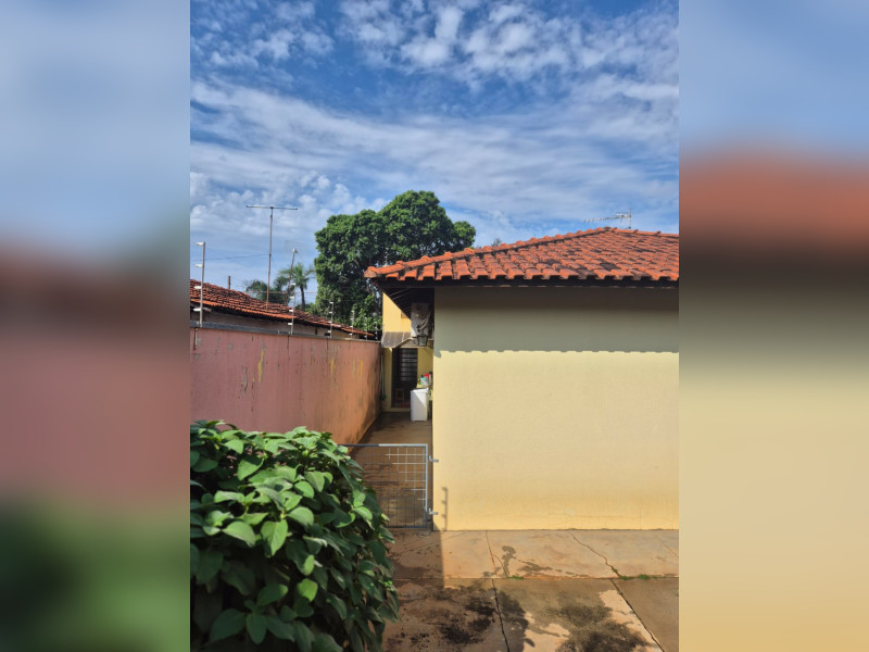 imóvel com 164m² - Parque Laranjeiras - Araraquara