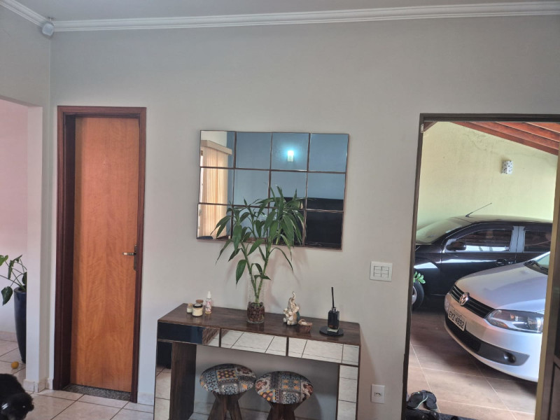imóvel com 164m² - Parque Laranjeiras - Araraquara