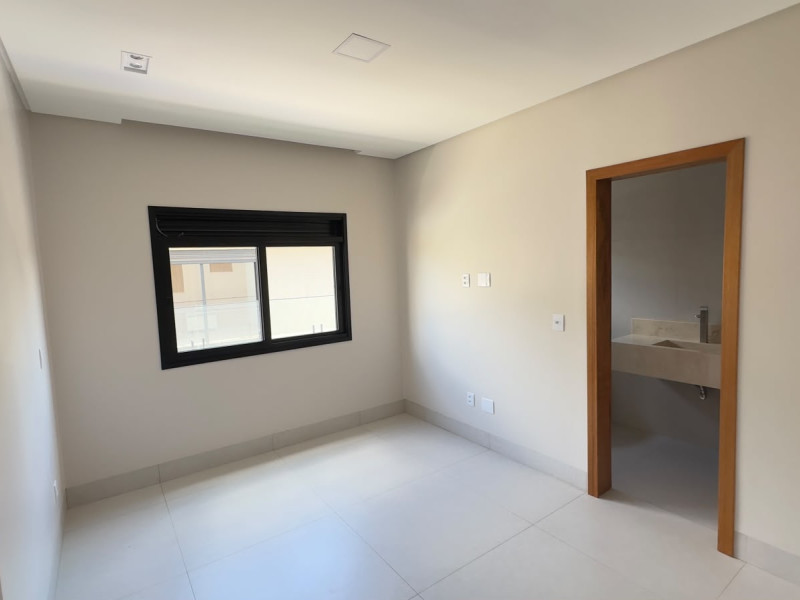 imóvel com 227m² - Jardins Capri - Senador Canedo