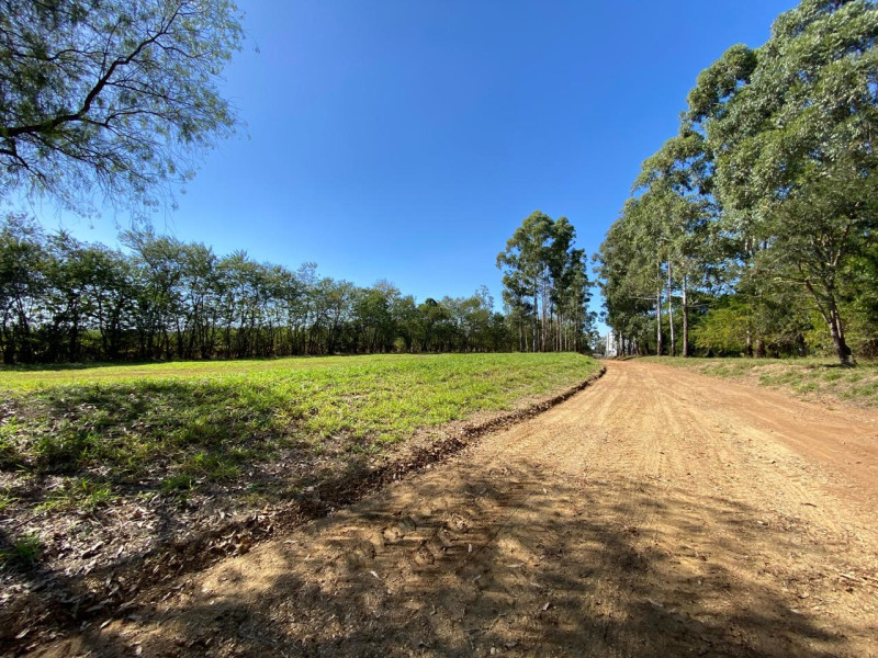 imóvel com 1240m² - Condomínio Ninho Verde - Porangaba