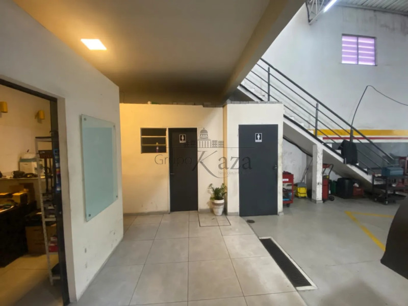 imóvel com 350m² - Bosque dos Eucaliptos - São José dos Campos