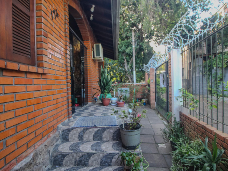 imóvel com 110m² - Teresópolis - Porto Alegre