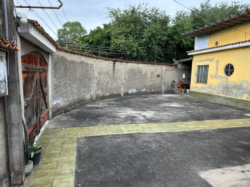 imóvel com 256m² - Bangu - Rio de Janeiro