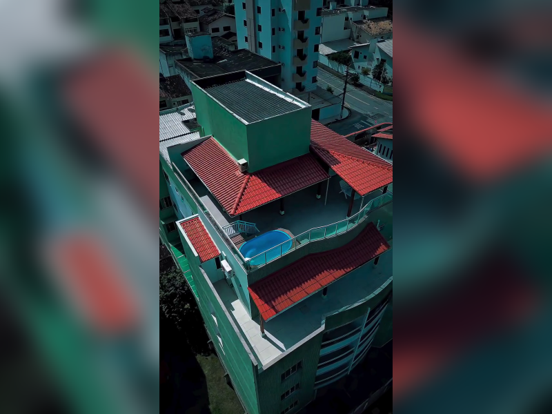 imóvel com 270m² - Riviera Fluminense - Macaé