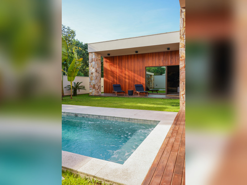 imóvel com 450m² - Centro - Biguacu