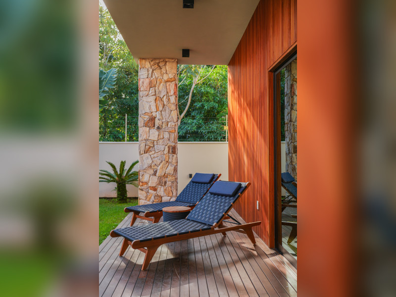 imóvel com 450m² - Centro - Biguacu