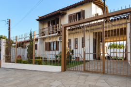 Casa &agrave; venda Vila Silveira Martins com 160m&sup2; e 3 quartos por R$ 640.000 - frente-da-casa.png
