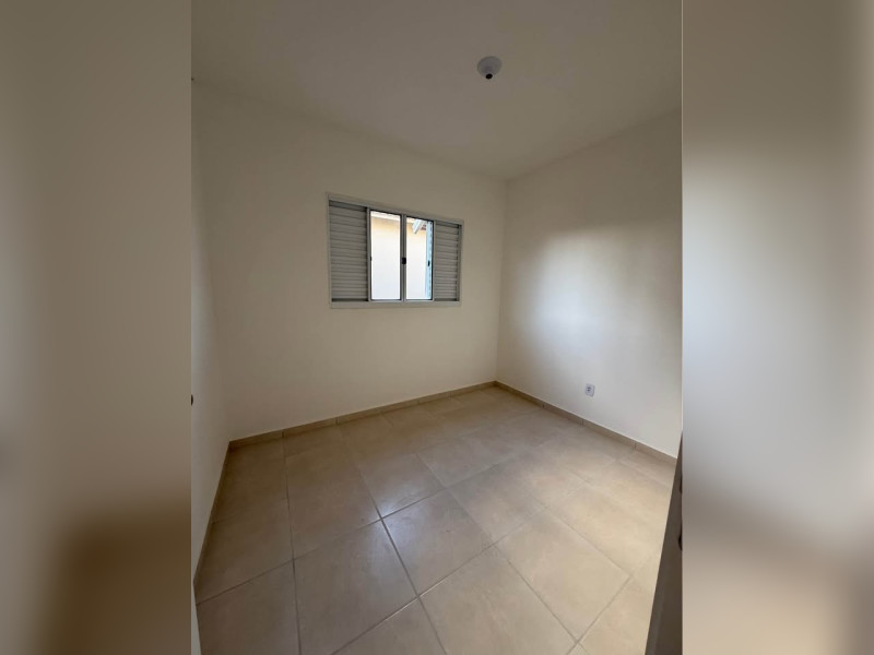 imóvel com 45m² - Conjunto Habitacional Vereador Flávio Marin Salmeirão - Birigui