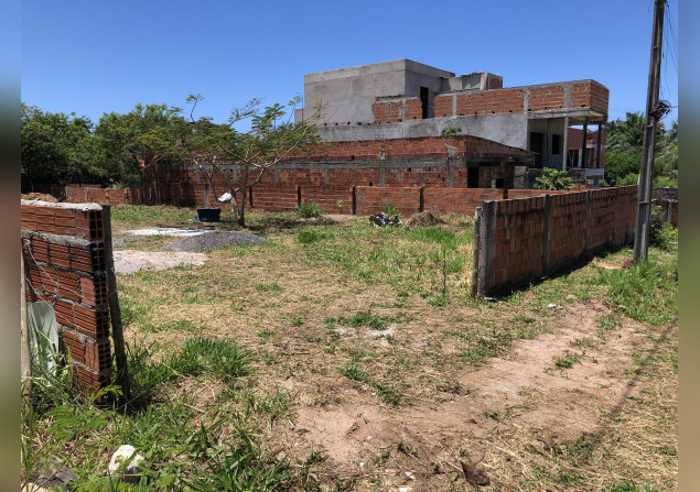 imóvel com 774m²
