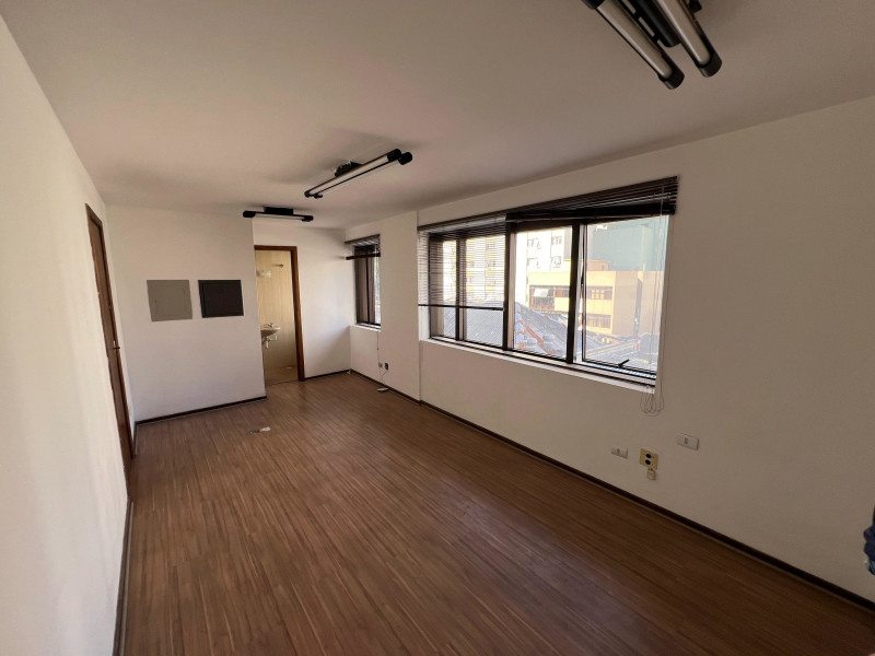 imóvel com 22m² - Centro - Curitiba