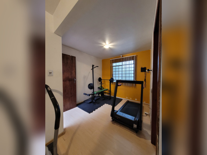 imóvel com 330m² - Uvaranas - Ponta Grossa
