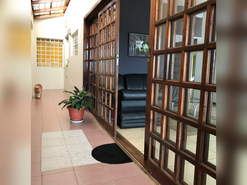 imóvel com 330m² - Uvaranas - Ponta Grossa