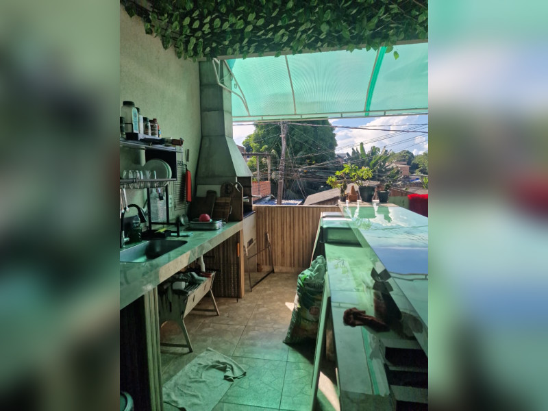 imóvel com 280m² - Gilberto Mestrinho - Manaus