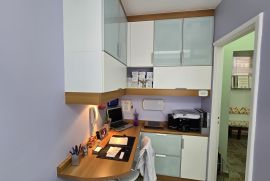 Comercial &agrave; venda Centro com 32m&sup2; e 0 quartos por R$ 250.000 - 97842.jpg
