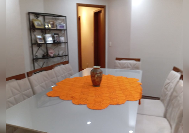 imóvel com 92m²