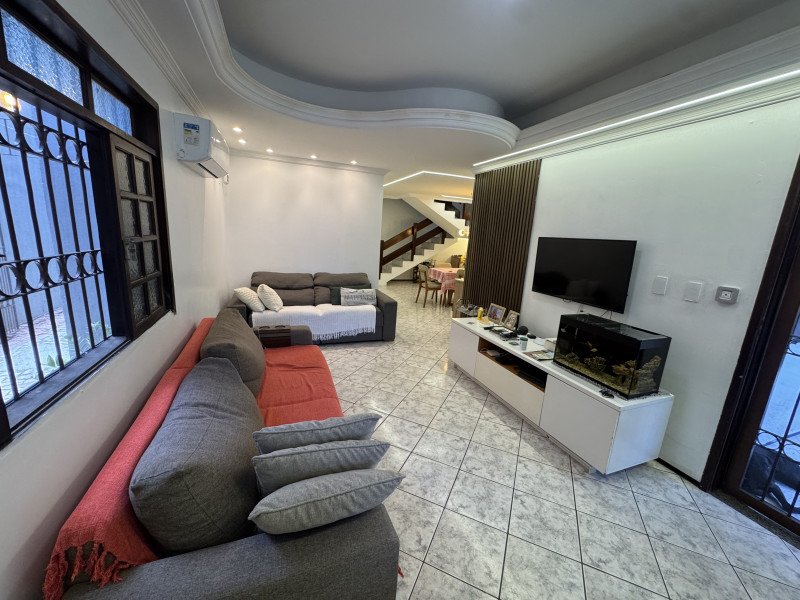 imóvel com 374m² - Cidade dos Funcionários - Fortaleza