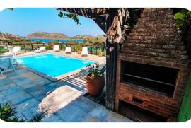 Casa &agrave; venda Ferradura com 1500m&sup2; e 5 quartos por R$ 5.300.000 - 1f315e15-4b74-43a7-81c8-1ff3abba9922.jpeg