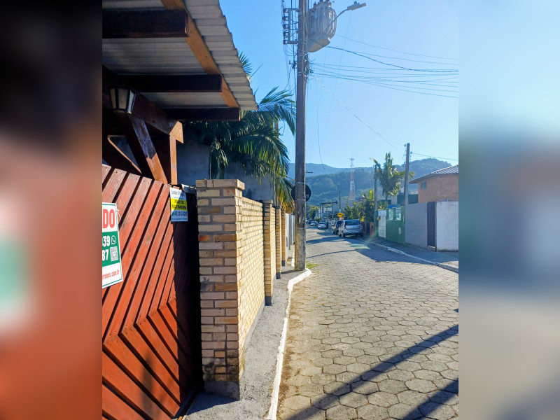 imóvel com 180m² - Ingleses do Rio Vermelho - Florianópolis