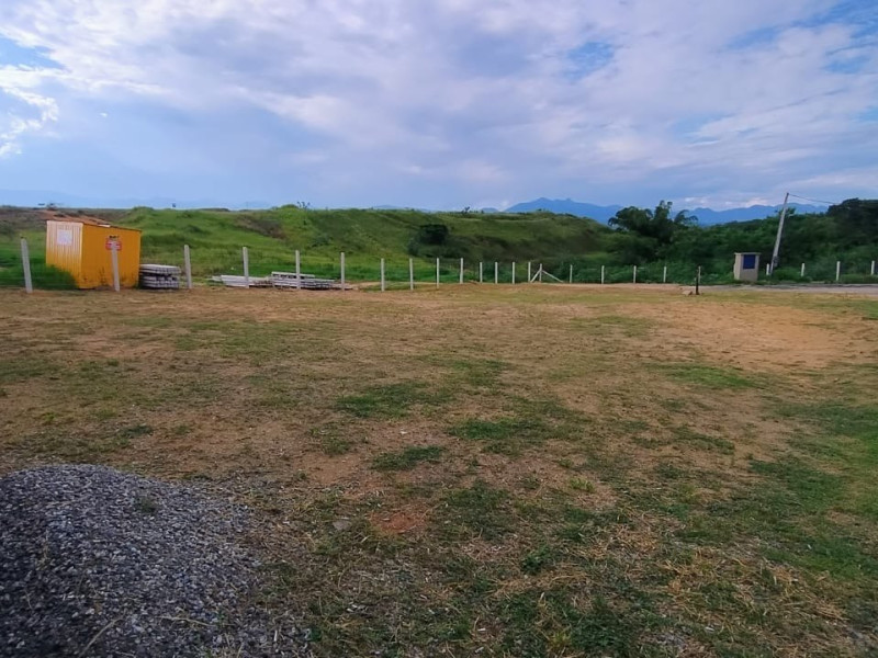imóvel com 566m² - Morada da Colina - Resende