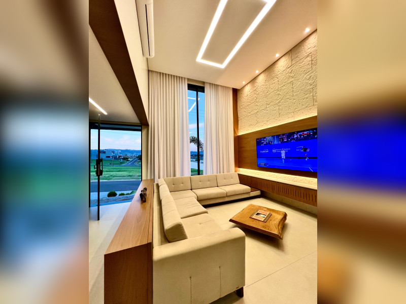 imóvel com 224m² - ninho verde II - Pardinho