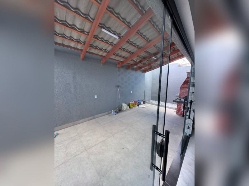 imóvel com 231m² - Centro - Goianira