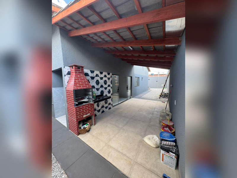 imóvel com 231m² - Centro - Goianira
