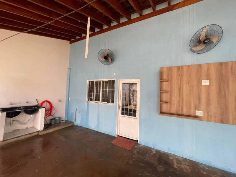imóvel com 160m² - Conjunto Habitacional Hilda Mandarino - Araçatuba