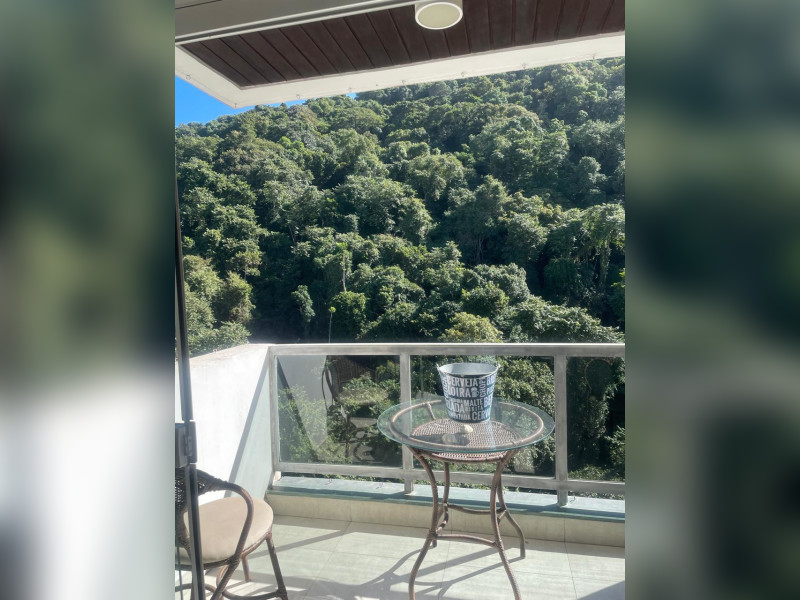 imóvel com 12370m² - Barra Funda - Guarujá