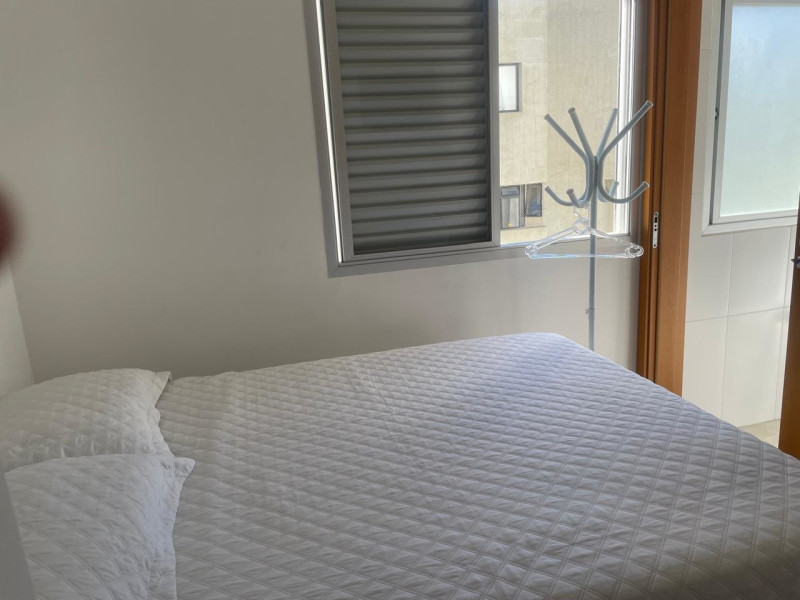 imóvel com 12370m² - Barra Funda - Guarujá