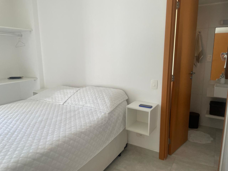 imóvel com 12370m² - Barra Funda - Guarujá