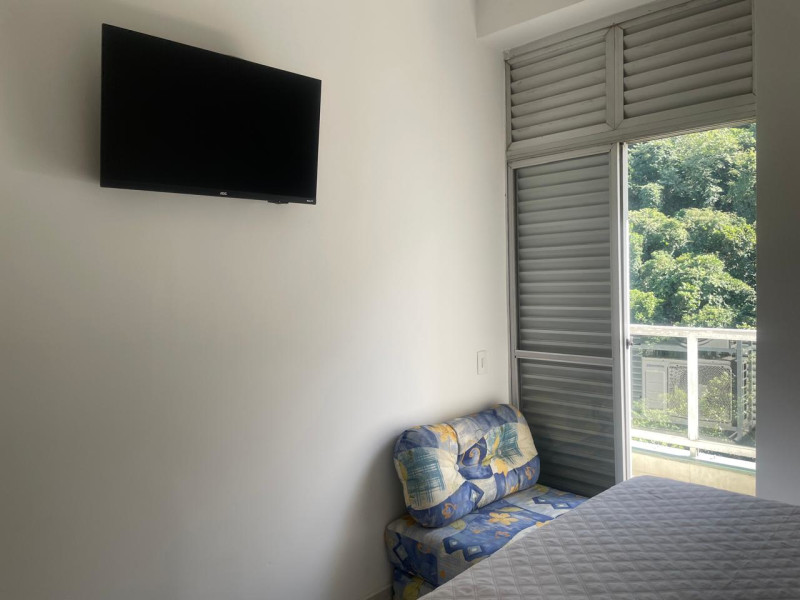 imóvel com 12370m² - Barra Funda - Guarujá