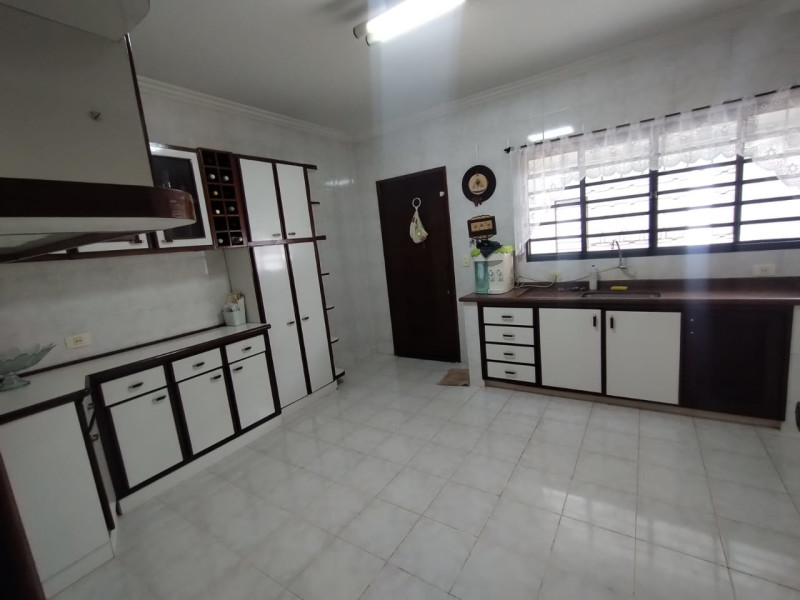 imóvel com 172m² - Vila Goes - Londrina