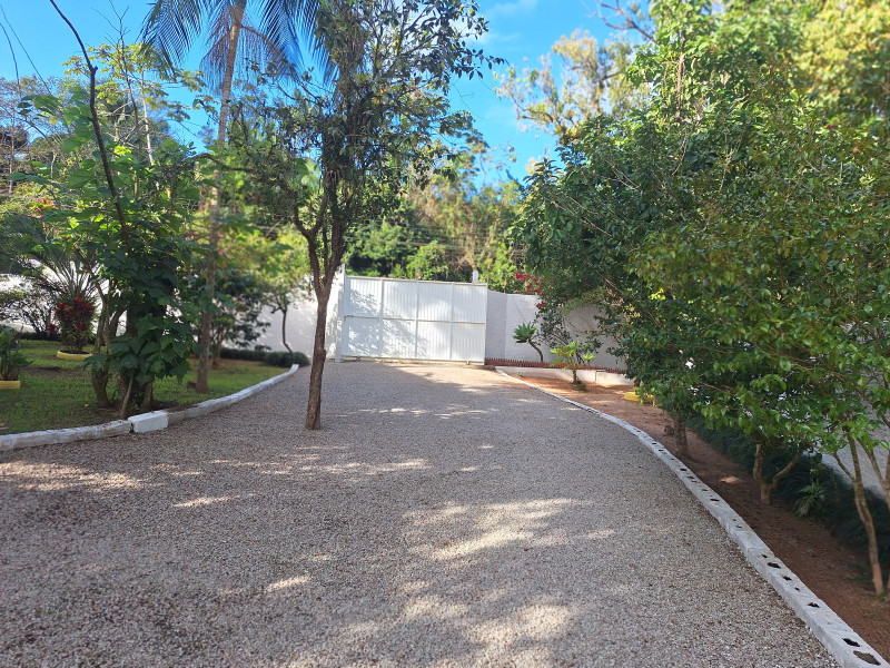 imóvel com 220m² - Encruzilhada - Biguacu