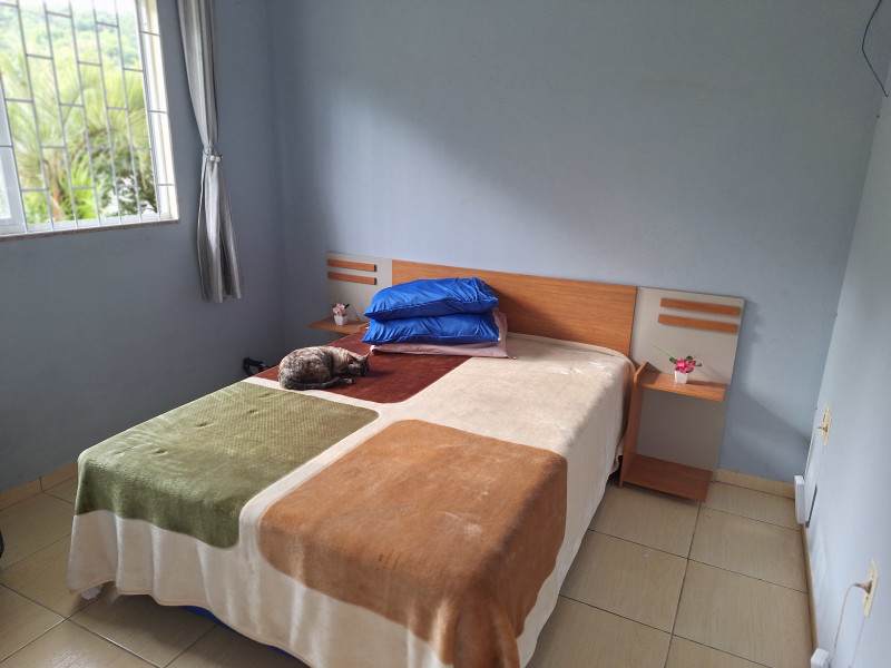 imóvel com 220m² - Encruzilhada - Biguacu