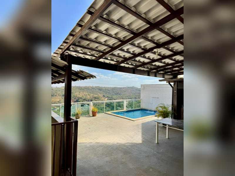 imóvel com 300m² - Santa Maria - Vespasiano