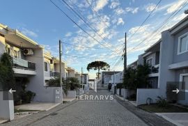 Casa de condom&iacute;nio &agrave; venda Uberaba com 132m&sup2; e 3 quartos por R$ 510.000 - 1000586007.jpg