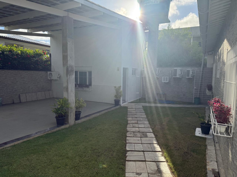 imóvel com 220m² - Ponta de Serrambi - Ipojuca