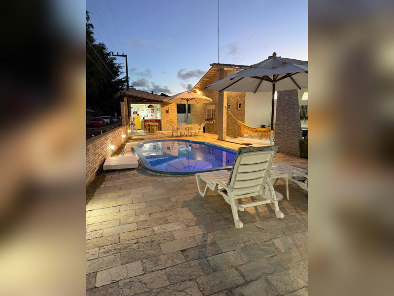 imóvel com 220m² - Ponta de Serrambi - Ipojuca