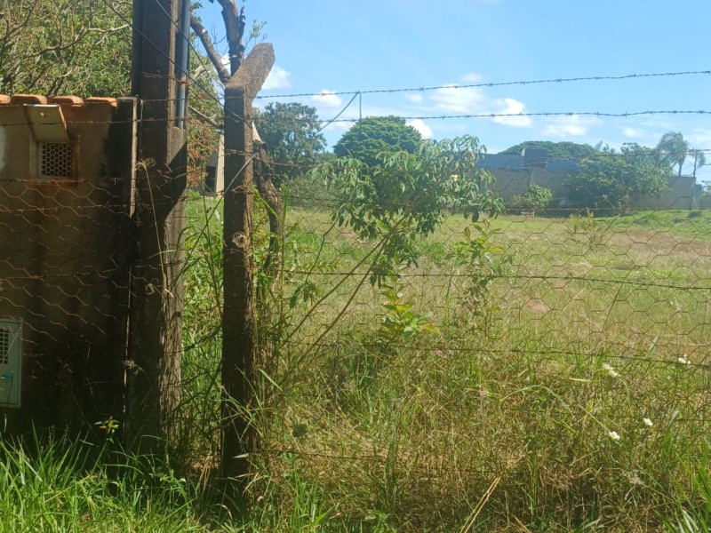 imóvel com 2500m² - Centro - Franca