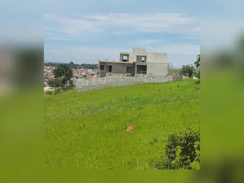 imóvel com 630m² - Jardim Julieta - Taubaté