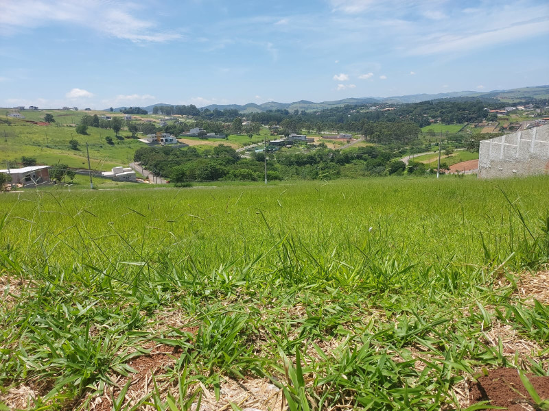 imóvel com 630m² - Jardim Julieta - Taubaté