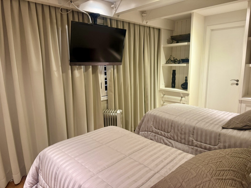 imóvel com 210m² - Alto do Capivari - Campos do Jordão