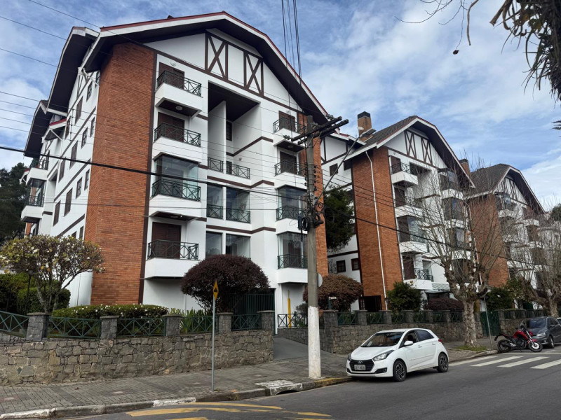 imóvel com 210m² - Alto do Capivari - Campos do Jordão