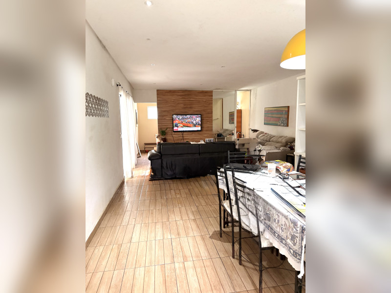imóvel com 560m² - Jardim do Golf I - Jandira